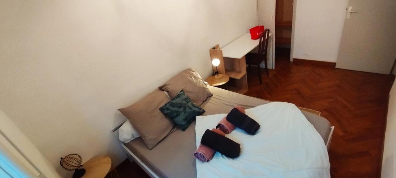Appartement Spacieux Avec Parking Gratuit 塞特港 外观 照片